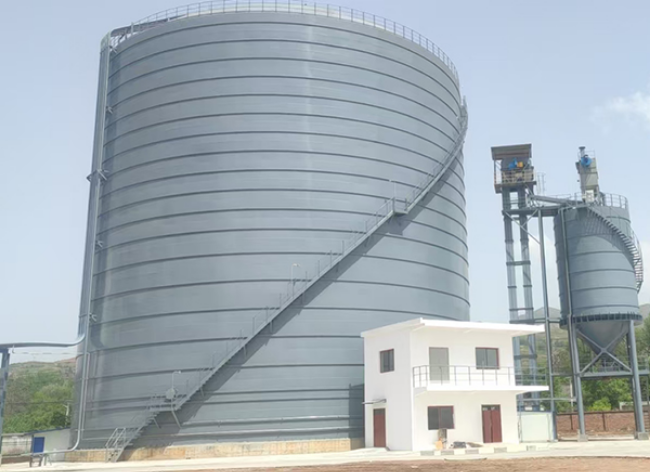 怒江粉煤灰储存仓施工现场