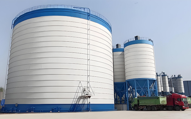 怒江粉煤灰储存罐施工现场